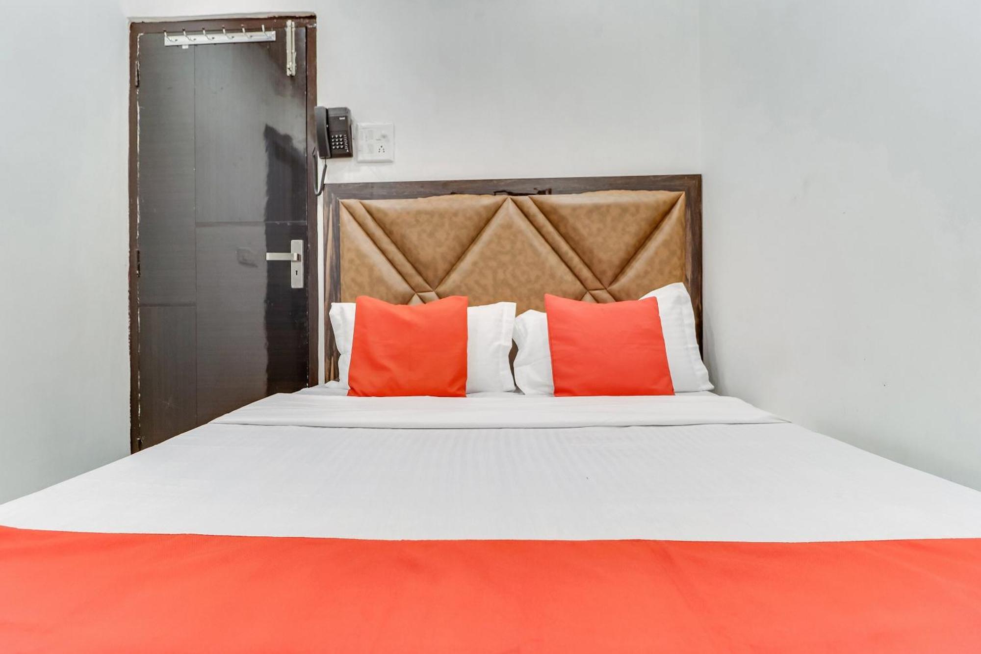 Hotel O Sun View Ludhiana Bagian luar foto